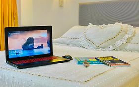 Jultom Inn Hotel & Suites
